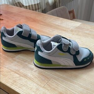 Puma Kids Sneakers - Green and White